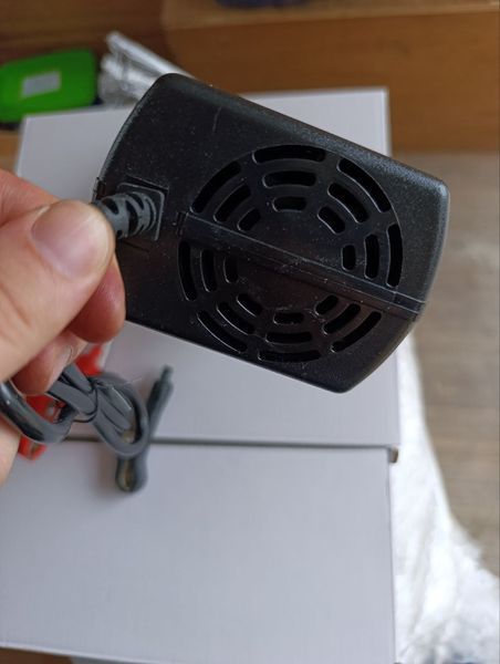 Зарядное устройство 14.6V/20A для зарядки аккумуляторов LiFePO4 zar14620 фото